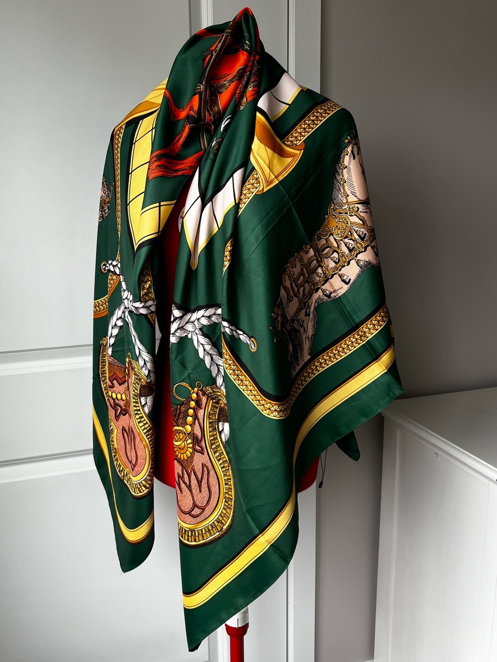 Silk-Feel Green & Yellow Patterned Scarf